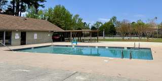 215 Saint Luke Court Gallery 26