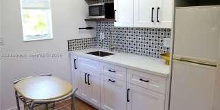 621 SW 60th Ct Gallery 1