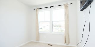 Pleasant Green Townhome Near Downtown Crozet Gallery 12