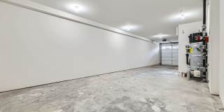 New Construction! Spacious Modern Townhome in Edmonds. New Construction! Spacious Modern Townhome in Edmonds. Gallery 19