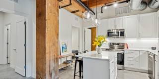 724 Lofts Gallery 43