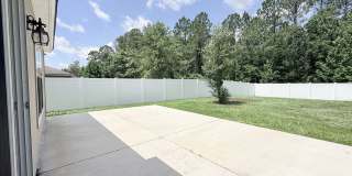 Spacious 4BR Home with Large Fenced Yard & Community Pool Gallery 7