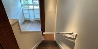 435 S FRONT Gallery 10