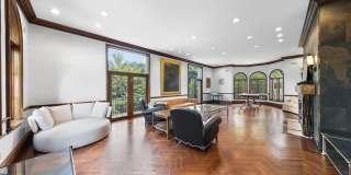 142 Hoover Drive Gallery 22