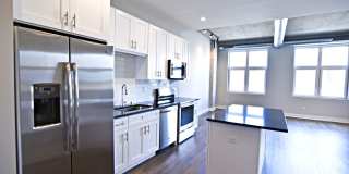 3833 N Broadway Gallery 101