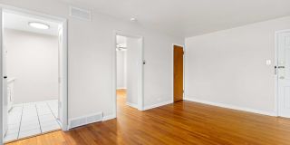 The Bethana Apartments Gallery 9