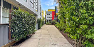 Authentic Loft Living in an Emeryville Landmark Gallery 4