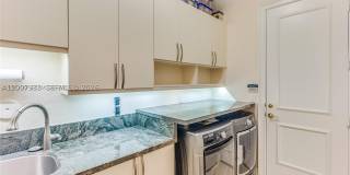 19471 NE 14th Ct Gallery 38