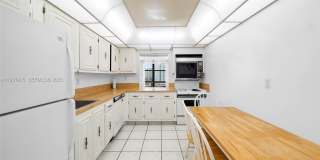 1000 Parkview Dr Gallery 14