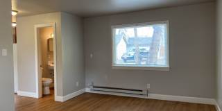 STUDENTS WELCOME! One-Bedroom Bungalow 1 Block from CSU! Gallery 4