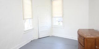 Spacious 5BD/1BA Remington Home w/ W/D! Available 7/15 Gallery 31