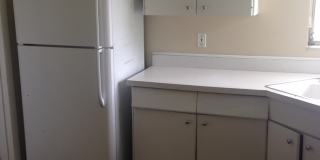 3 Bed 2 Bath Home | Pet Friendly | Washer Dryer Hook Ups | Section 8 Welcome Gallery 4