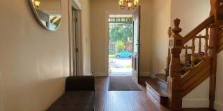 738 West Third Street Gallery 18