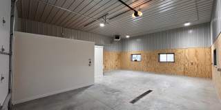 Commercial Shop Space for Lease Gallery 1