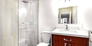 1530 S River Drive Gallery 15
