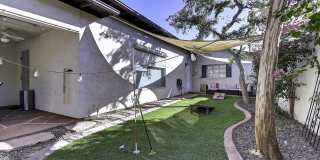 1027 W 19TH Street Gallery 34