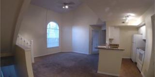 Convenient Layout- 3bed 2bath 3 story condo. Gallery 6