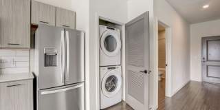 Azola South Tampa - Apartment & Townhome Gallery 14