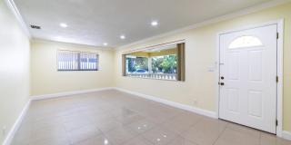 3730 NE 13th Terrace Gallery 16