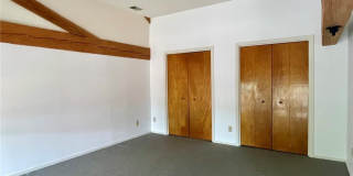 101 Race Street Gallery 12