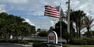 6142 SE Landing Way Gallery 4