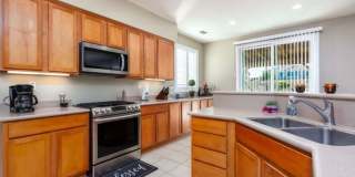 Spacious 5BR House in Palmdale Spacious 5BR House in Palmdale Gallery 22