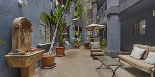 The Jeremy Gallery 19