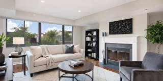1633 Q Gallery 1