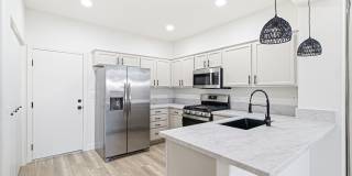 Charming Henderson Home on a Corner Cul-de-Sac Lot Gallery 1