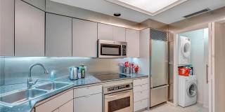 1 BEACH Drive SE Gallery 9