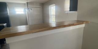 2644 Foltz Street Gallery 21
