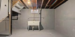 10042 Grayton Street Gallery 22