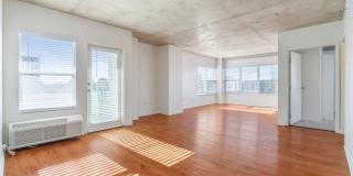 Residences at Capitol Heights Gallery 11