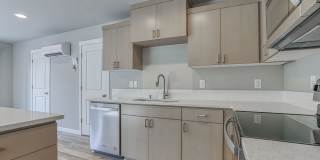 Newer Townhome in Minnehaha w/ 3 Bedroom 2.5 Bath! Gallery 12