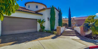 Beautiful 4 bedroom, 4.5 bathroom Home in the Varadero Community Gallery 4