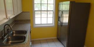 Nice 3 bedroom/1 Bathroom home in NE Gainesville. Gallery 9