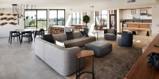 Avalon Alderwood Place Gallery 26