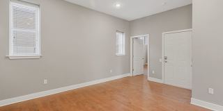 170 West Washington Gallery 21