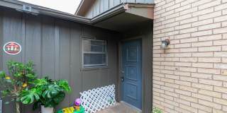 4925 Greenslope Drive Gallery 1
