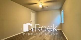 Move In by August 31 & Get $1,000 Off! 3 Bedroom Townhome in West OKC Gallery 6