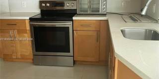 8821 Wiles Rd Gallery 6