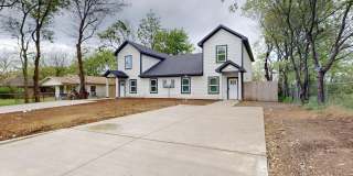 1213 Mill Street Gallery 1