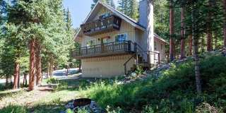 Cabin in the woods!  Blue River Gallery 1