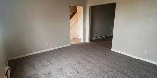 Preleasing for August 2026! 2 Bedrooms Home located in Downtown Muncie! Gallery 4