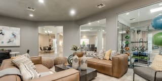 Grand Palms Apartment Homes Gallery 13