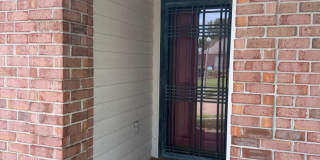 3 BR/2BA | Newly Renovated Single Family Home |Attached garage  | Fenced  backyard | In Cordova! Gallery 3