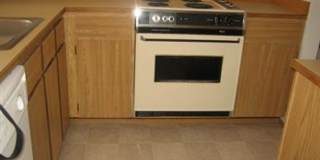 Bright & Private 1BR Townhome in Juanita – Garage, Patio & Prime Kirkland Location Gallery 13