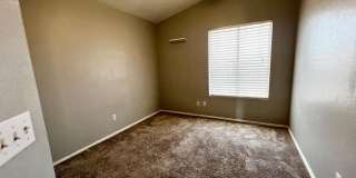 1631 N Garrett Drive Gallery 37