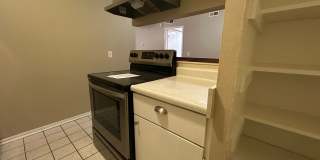*******SECTION 8 APPROVED PROPERTY********Cute 2 Bed 1.5 Bath Condo In NW Expressway Gallery 12