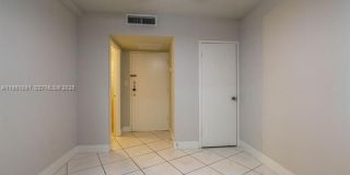 5401 Collins Ave appt 919 (A11961091) Gallery 28